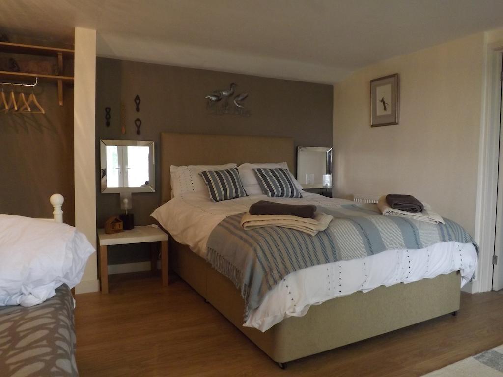 The Swallows Guest House New Quay  Phòng bức ảnh